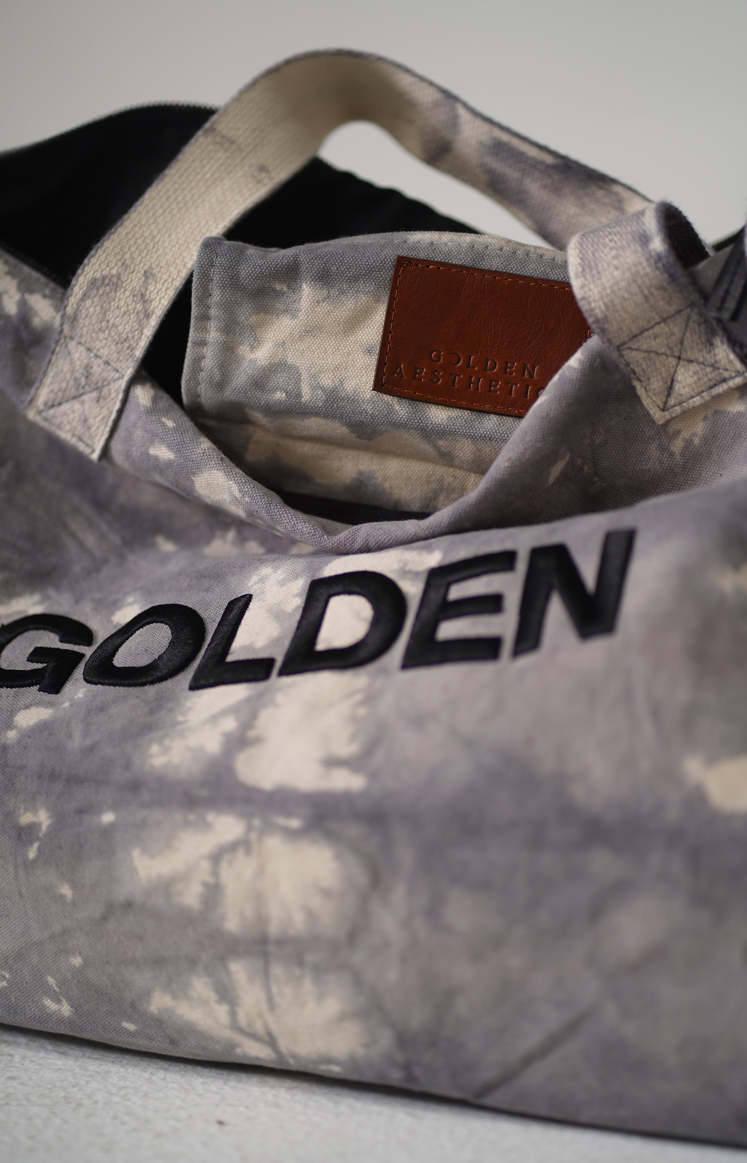 Golden Aesthetics Strip Tie Dye Gym Bag